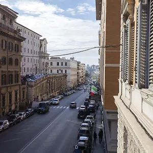 Colosseo Prestige Guest house