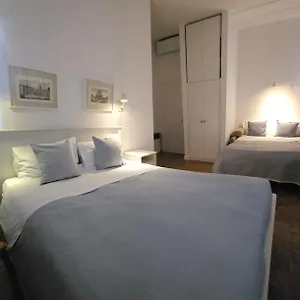 2* Affittacamere Residenza I Rioni